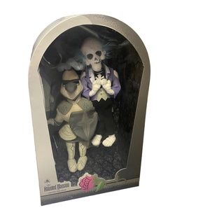 Disney Parks The Haunted Mansion Master Gracey and Knight Plush Set